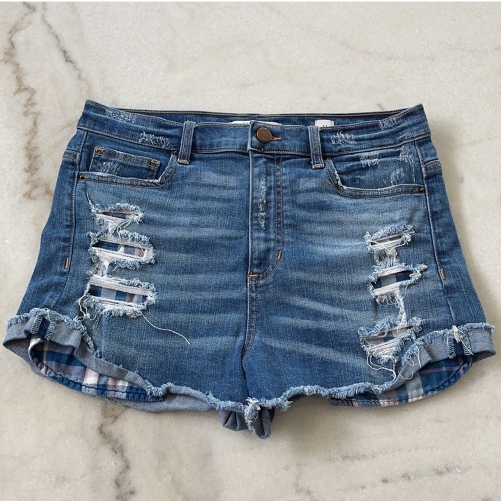 •SP BLACK• High Rise Denim Shorts